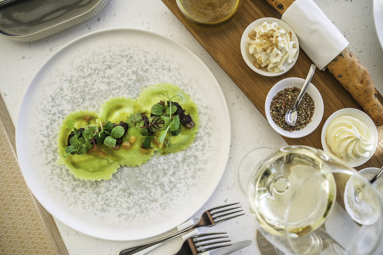 Spring delight package with wine & dine