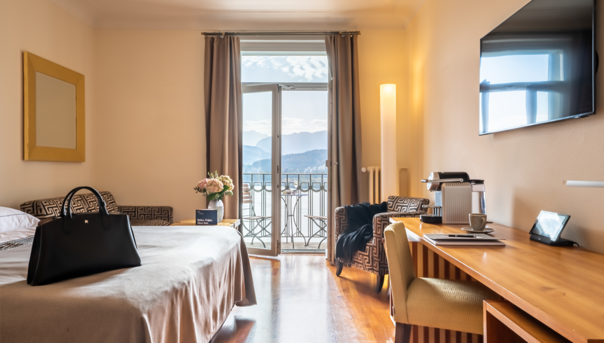 Double Room Lakeside Hotel Montana Luzern